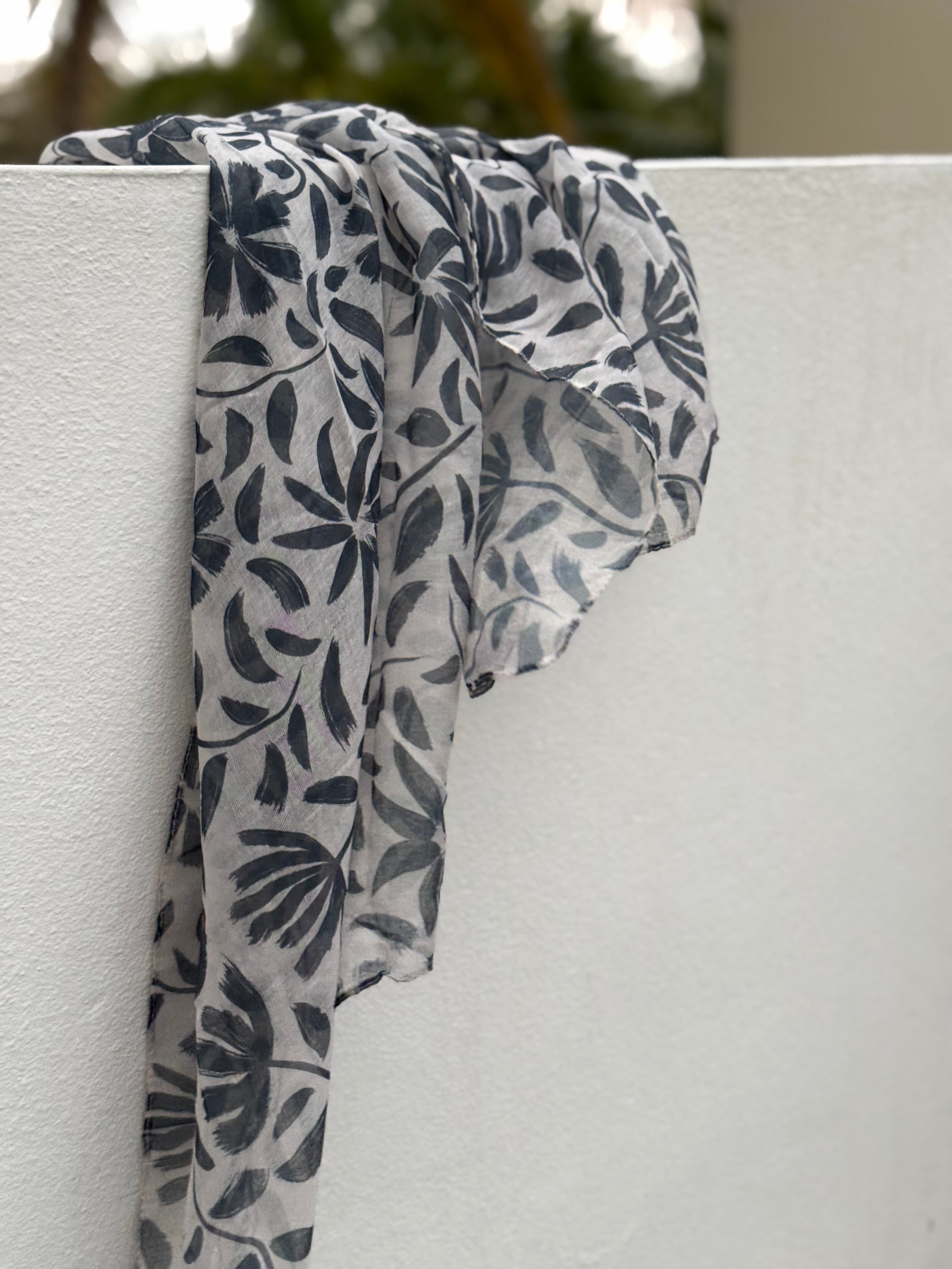 spring SARONG